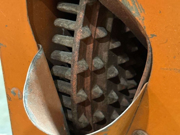new-idea-corn-sheller-image-8