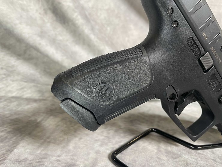 #4558-•-beretta-apx-centurion-9mm-luger-pistol,-sn:-a080093x-image-6