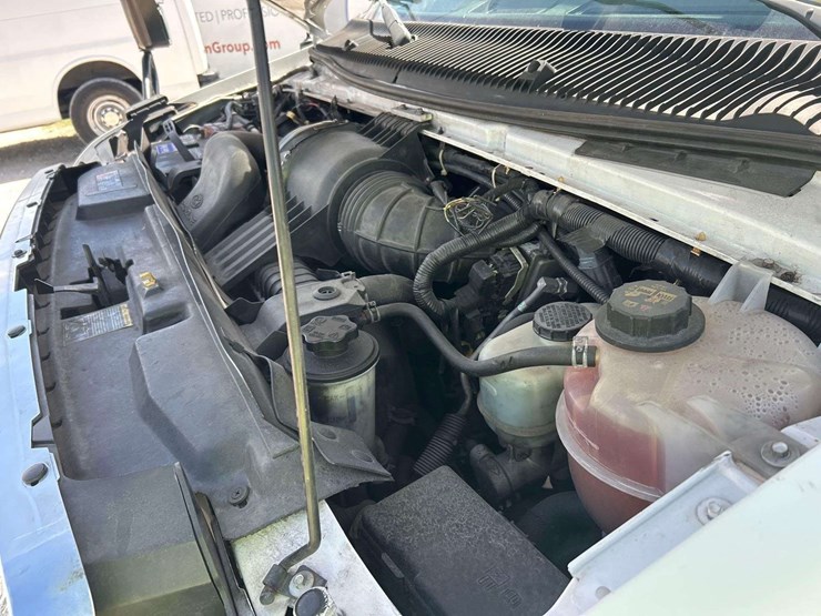 2019-ford-e450-image-8