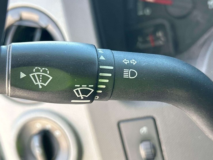 2019-ford-e450-image-16