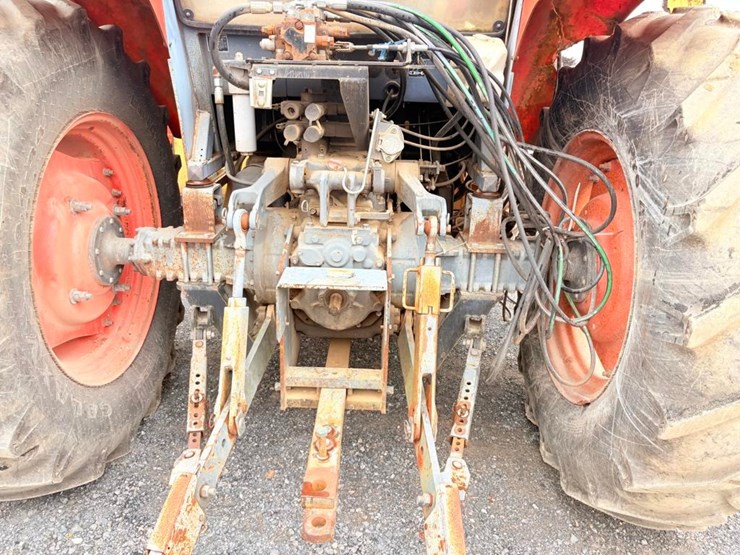kubota-m108s-image-10