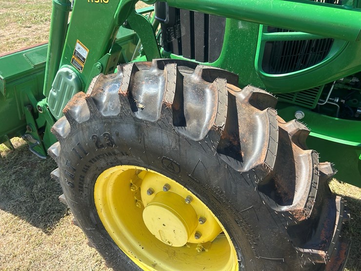 john-deere-6140d-image-14