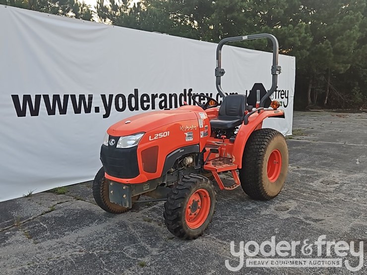 2020-kubota-l2501dt-image-1
