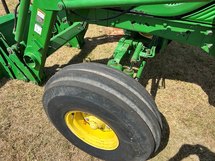 john-deere-7320-image-16
