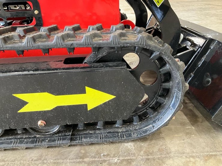 #1012-•-unused-future-ft380r-mini-skid-steer-image-45
