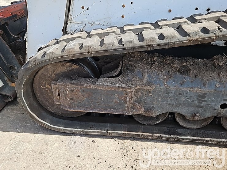 2019-bobcat-t590-image-17