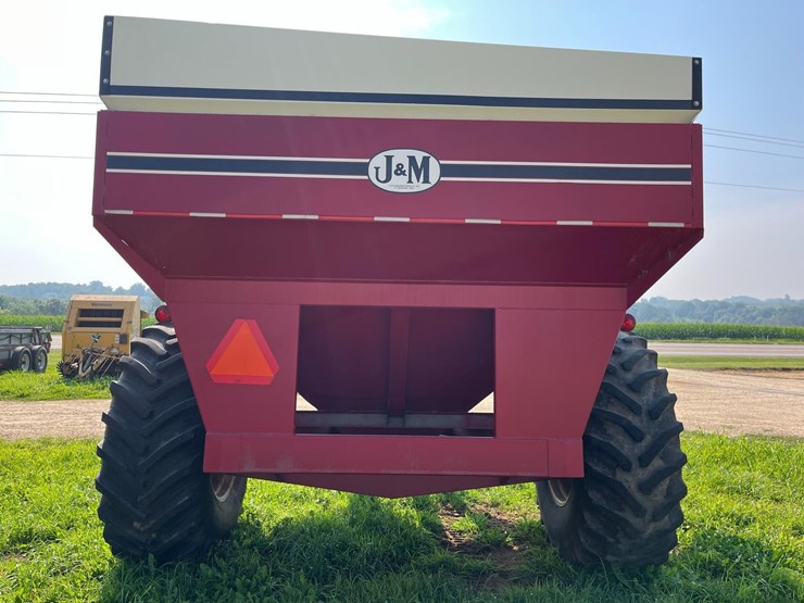 j&m-525-image-13