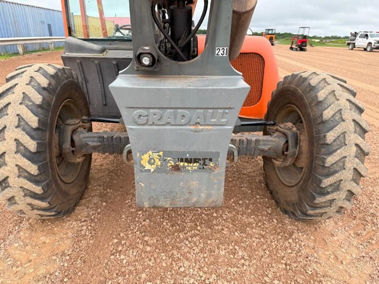 2004-jlg-g6-42a-image-17