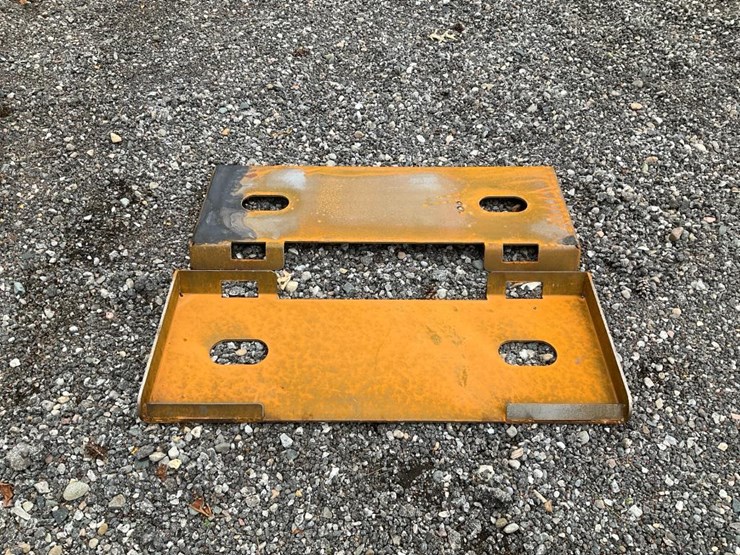 #1409-•-unused-skid-steer-weldable-quick-attach-plates-image-2