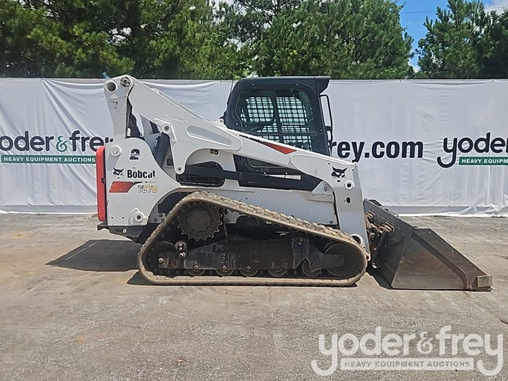 2023-bobcat-t870-image-6