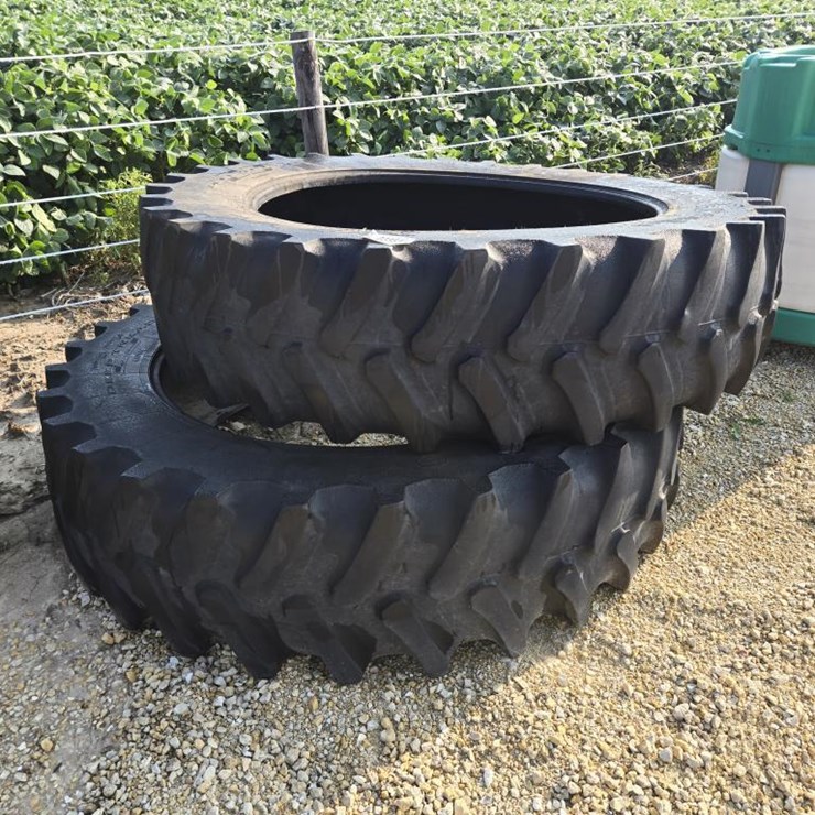 #3851 • (2) FIRESTONE 480/80R50 TRACTOR TIRES