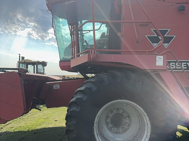 massey-ferguson-8780-image-21
