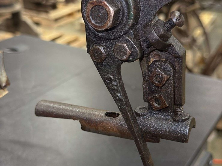 bonanza-apple-corer-and-peeler-image-11