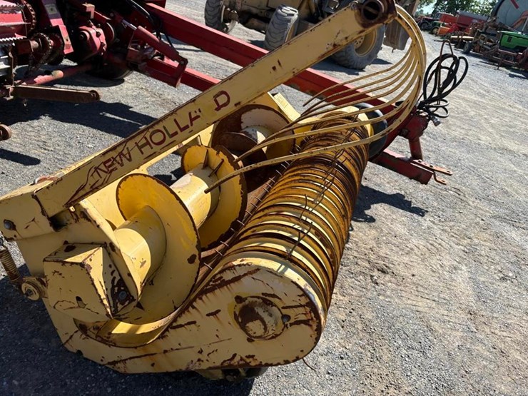 new-holland-790-image-8