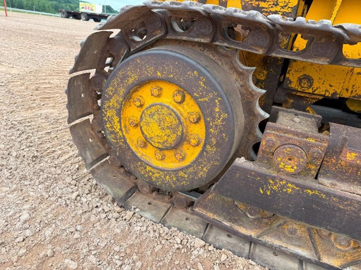 deere-450c-image-17