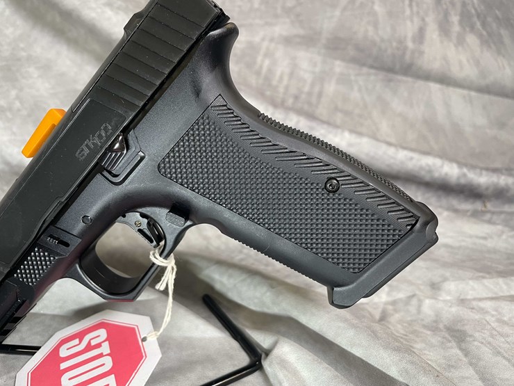 #4545-•-rock-island-stk-100-9mm-luger-pistol,-sn:-ria2875168-image-20