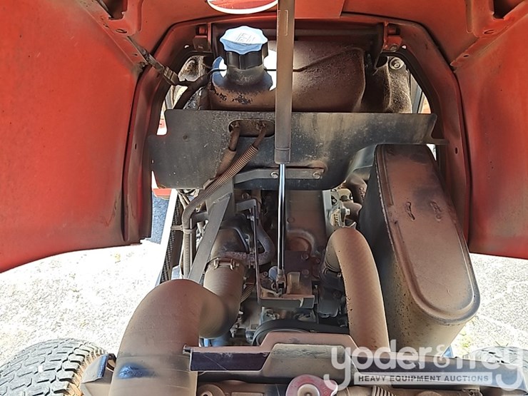 2020-kubota-l2501f-image-16