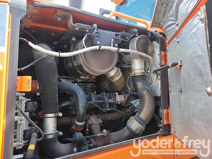 2019-doosan-dl250-5-image-22