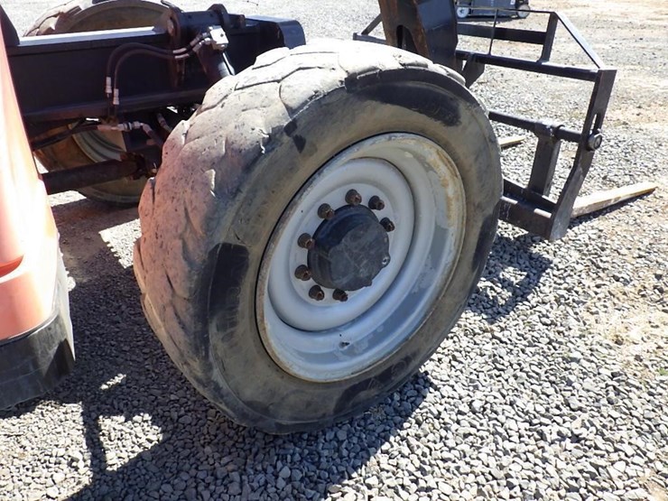2013-jlg-g6-42a-image-39