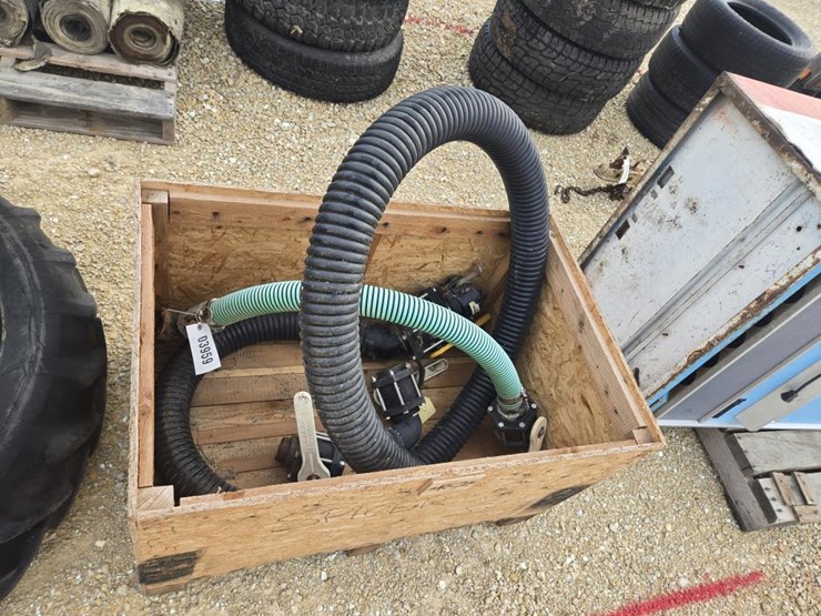 #3959-•-crate-of-2"-&-3"-sprayer-valves-&-plumbing-image-1