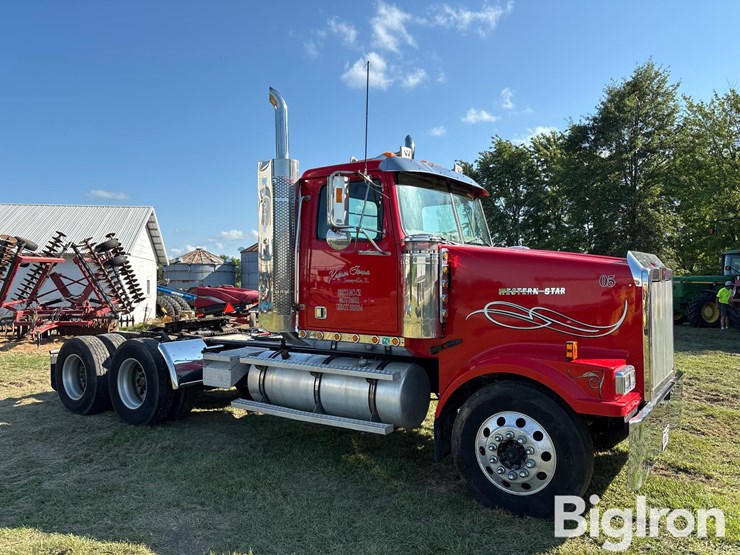 2005-western-star-4900-image-3