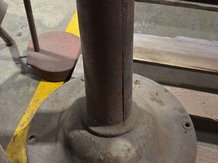 blacksmith-forge-blowers,-forge,-&-branding-iron-free-air-image-9