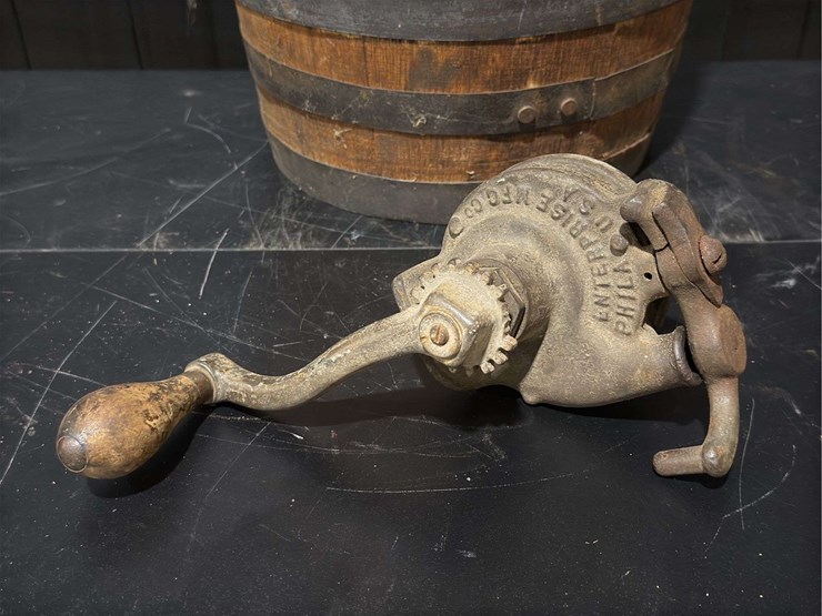 iron-banded-wood-whiskey/molasses-barrel-dispenser-w-spigot-crank-tap-image-9