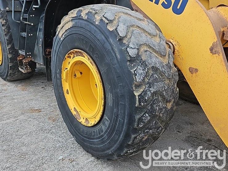 komatsu-wa380-image-13
