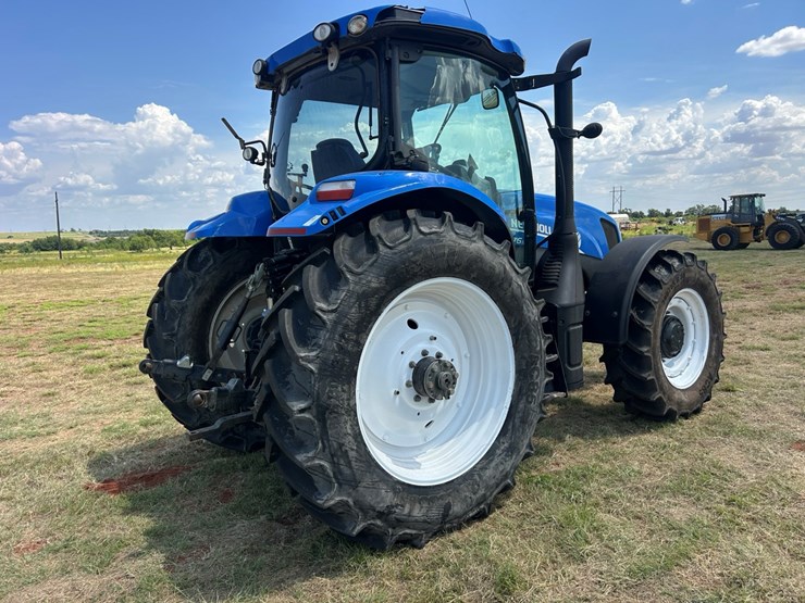 2014-new-holland-t6.175-image-29