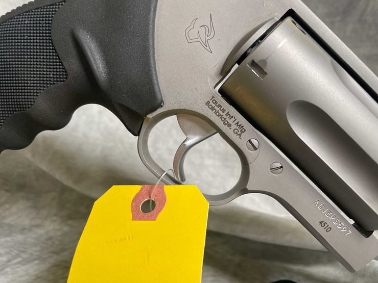 #4565-•-taurus-judge-45-colt-revolver,-sn:-agj393597-image-8