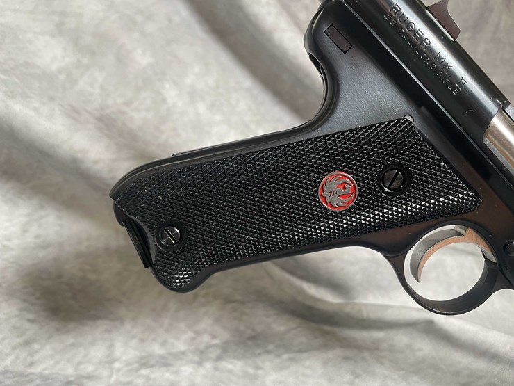 #4567-•-ruger-mark-ii-50th-anniversary-22-lr-pistol,-sn:-222-58676-image-6