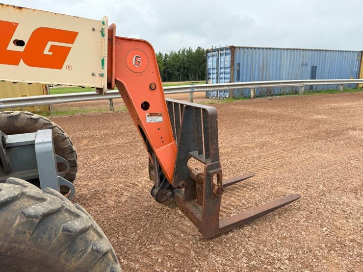 2004-jlg-g6-42a-image-26