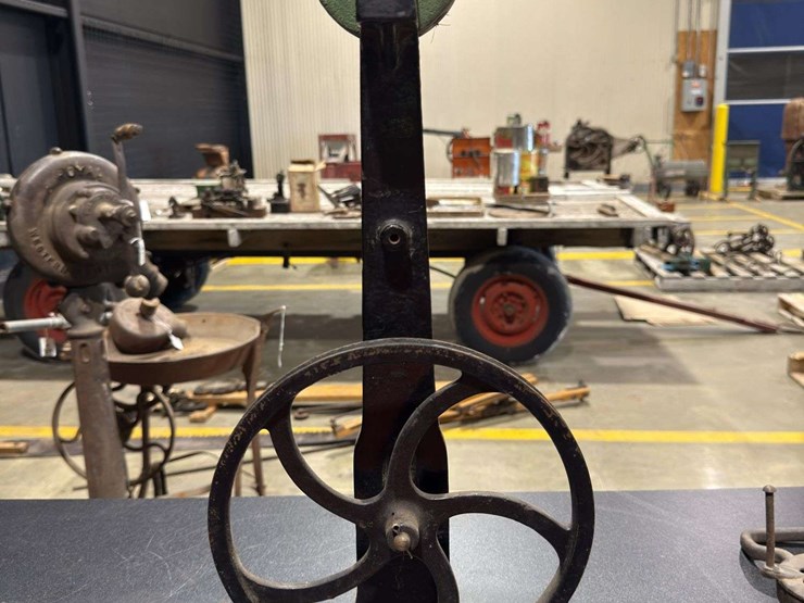 tools-for-rope-making-image-13