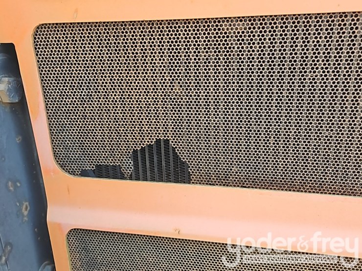 2012-jlg-g9-43a-image-35
