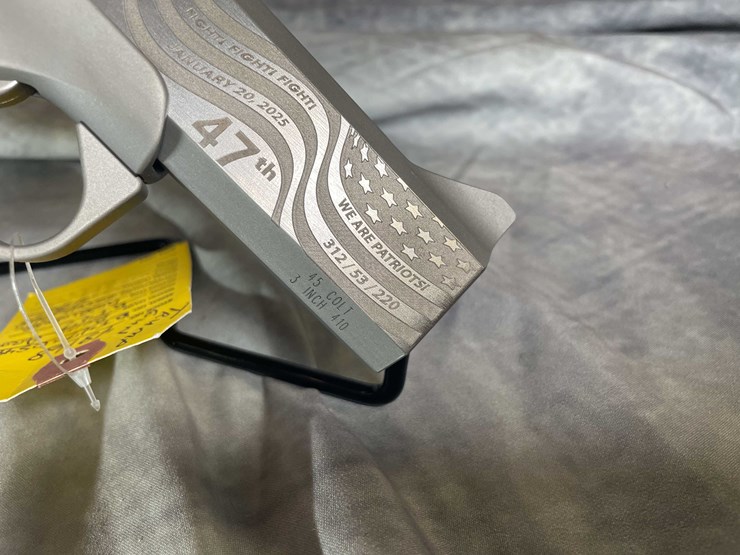 #4548-•-bond-arms-limited-edition-trump-derringer-45-auto-pistol,-sn:-dt47-05490-image-12
