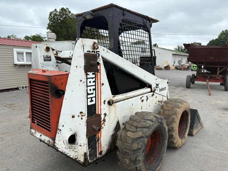 bobcat-825-image-8