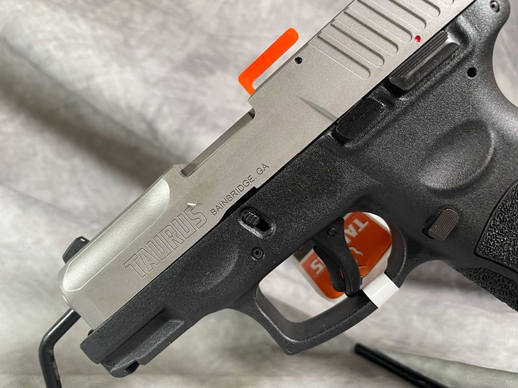 #4538-•-taurus-g2c-40-s&w-pistol,-sn:-agc106105-image-16