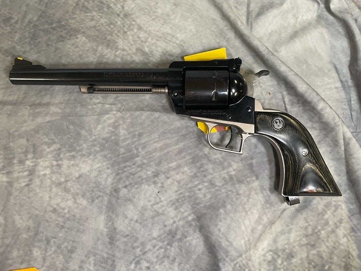 #4563-•-ruger-super-blackhawk-44-rem-mag-revolver,-sn:-81-59871-image-2