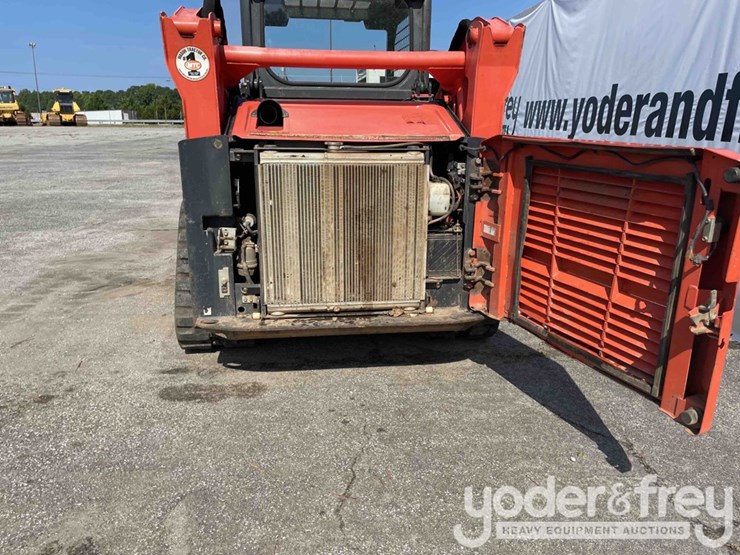 2020-kubota-svl65-2-image-14