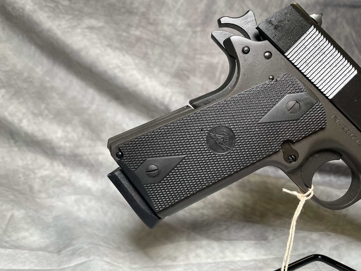 #4533-•-rock-island-arms-m1911-a1-fs-45-auto-pistol,-sn:-ria2847189-image-6