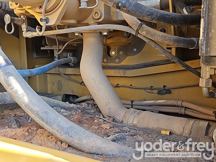 2019-caterpillar-336-image-59