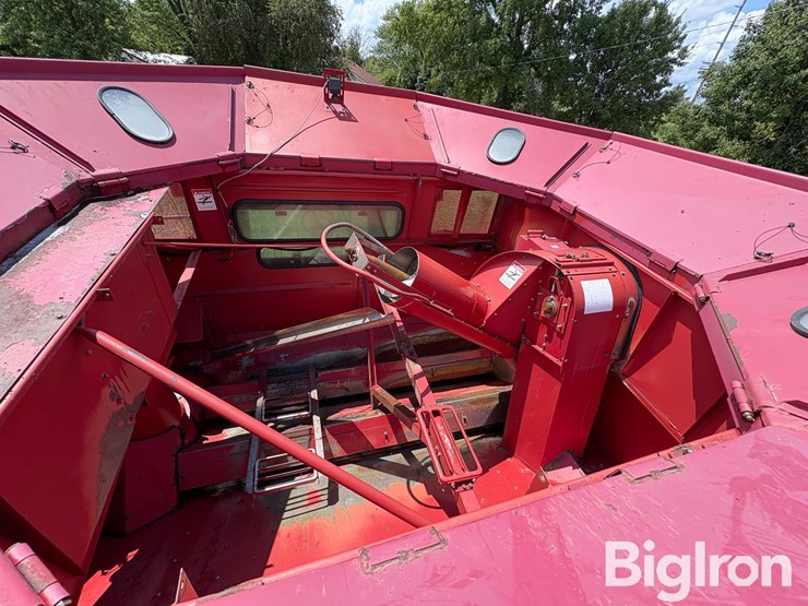 case-ih-2388-image-16