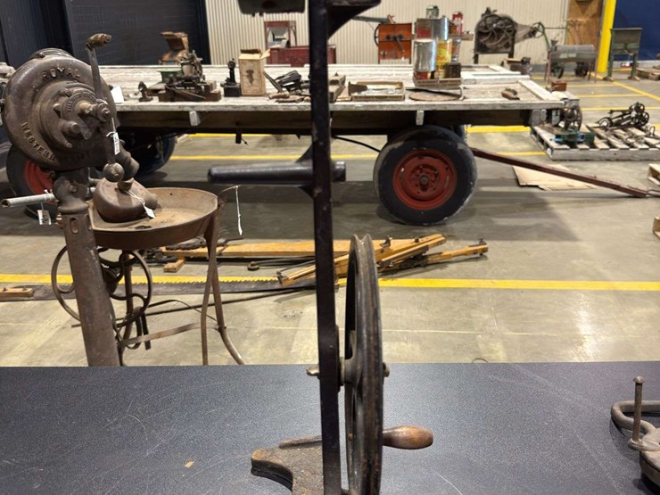 tools-for-rope-making-image-10