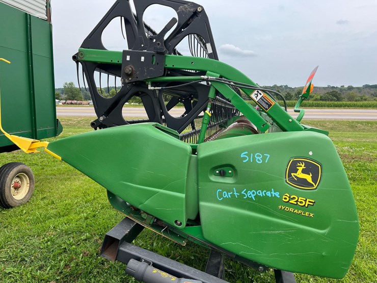 john-deere-625f-image-1