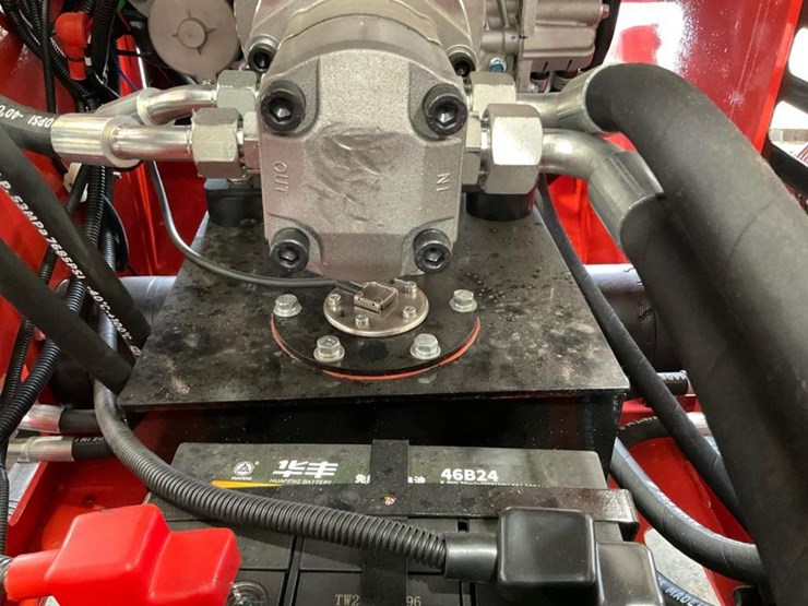 #1011-•-unused-future-ft380r-mini-skid-steer-image-23