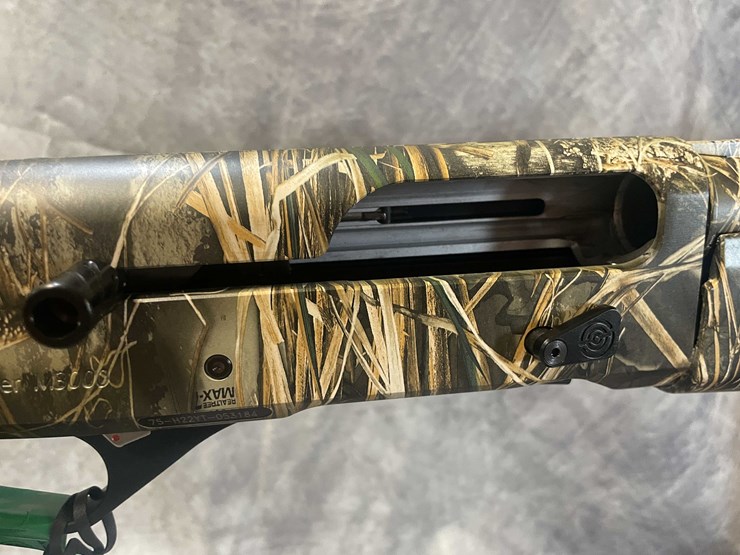#4617-•-stoeger-m3000-12-ga.-semi-auto-shotgun,-sn:-75-h22yt-053184-image-9