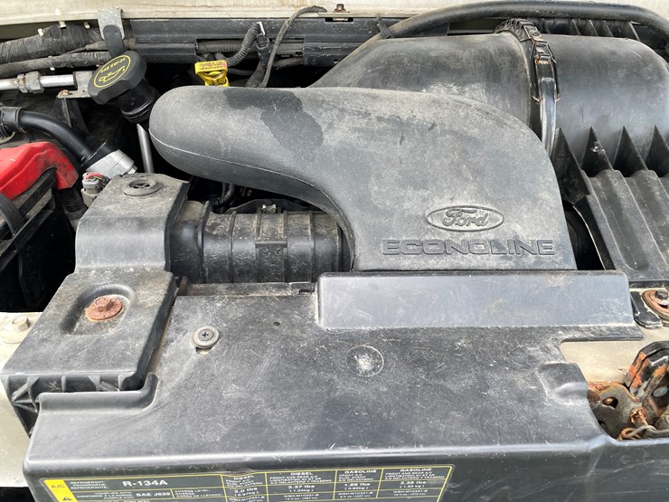 2007-ford-e350-image-44