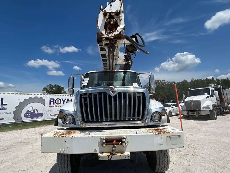 2013-international-workstar-7400-image-33