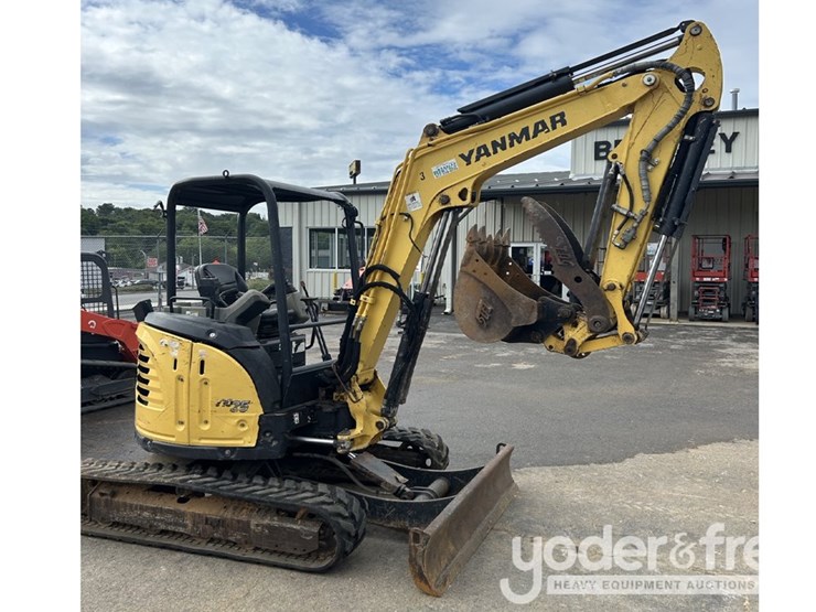 2019-yanmar-vio35-6a-image-4