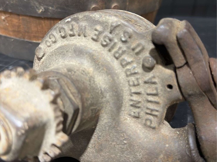 iron-banded-wood-whiskey/molasses-barrel-dispenser-w-spigot-crank-tap-image-8
